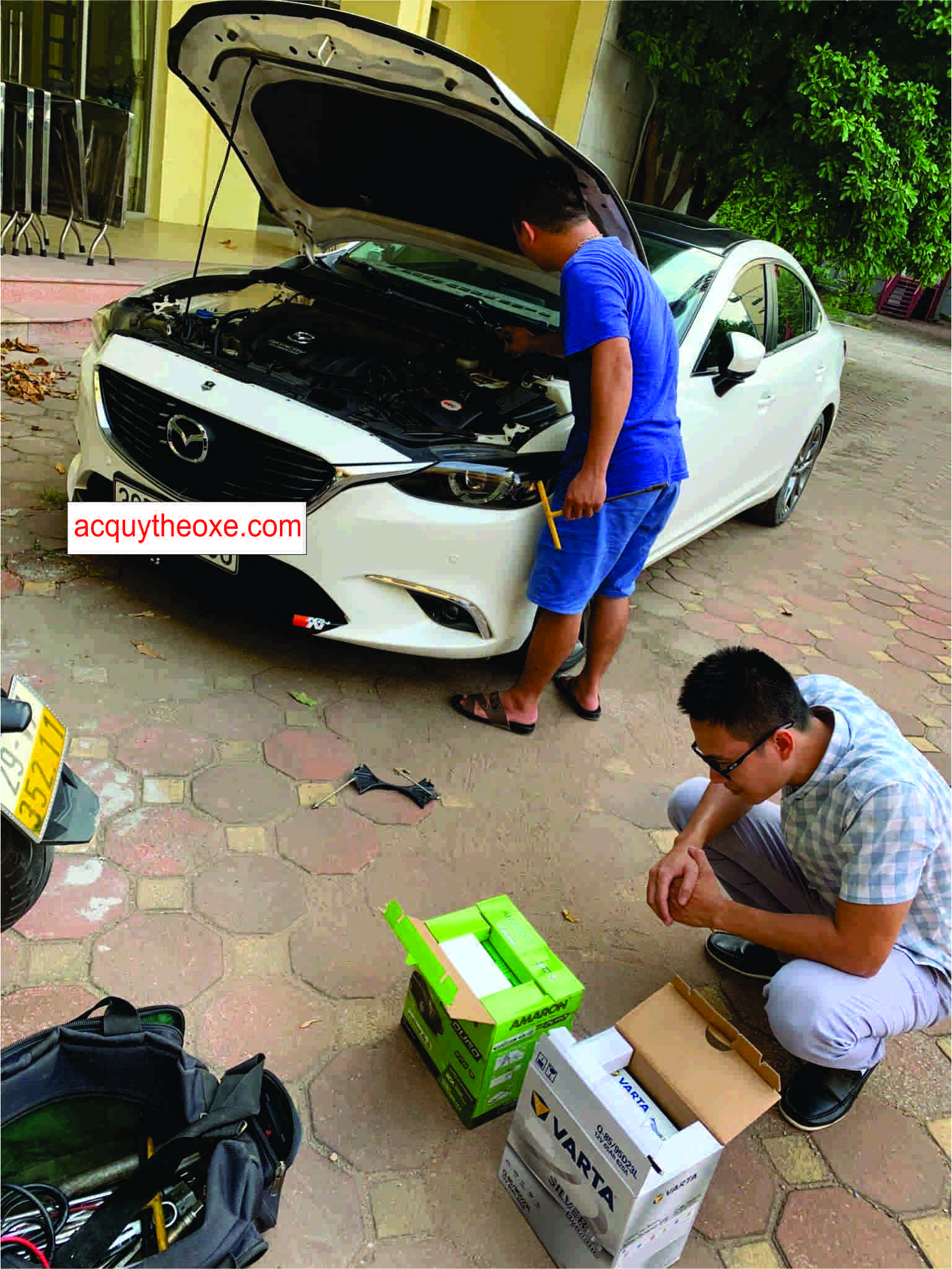 Khách hàng lựa chọn ắc quy cho CX5